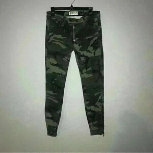 Textile Elizabeth and James Women’s Size 27 Cooper Ankle Zip Jeans